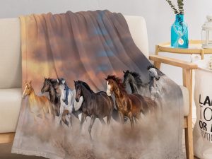 Sleepwish Flannel Fleece Blanket Super Soft Running Horses Throw Blanket for Bed Couch Chair, 50x60"