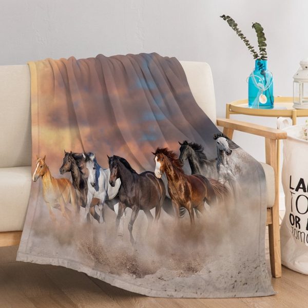 Sleepwish Flannel Fleece Blanket Super Soft Running Horses Throw Blanket for Bed Couch Chair, 50x60"