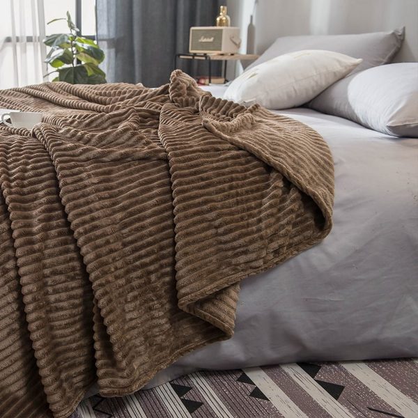 Sleepwish Solid Brown Fleece Flannel Throw Blanket for Kids Teens 28"x40" Fuzzy Soft