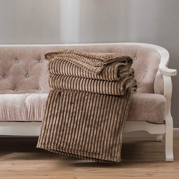 Sleepwish Solid Brown Fleece Flannel Throw Blanket for Kids Teens 28"x40" Fuzzy Soft